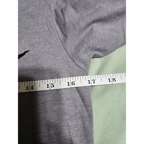 Bella canvas small women's gray graphic tee - Picture 7 of 8